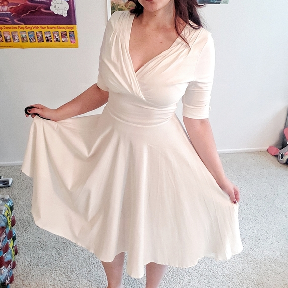 Unique Vintage Dresses & Skirts - Unique Vintage 40s style wedding dress